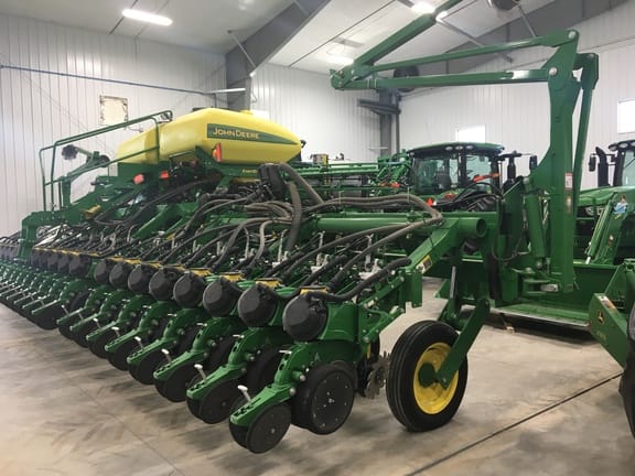 Main image John Deere 1795