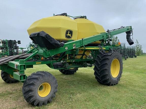 Image of John Deere 1890 equipment image 2