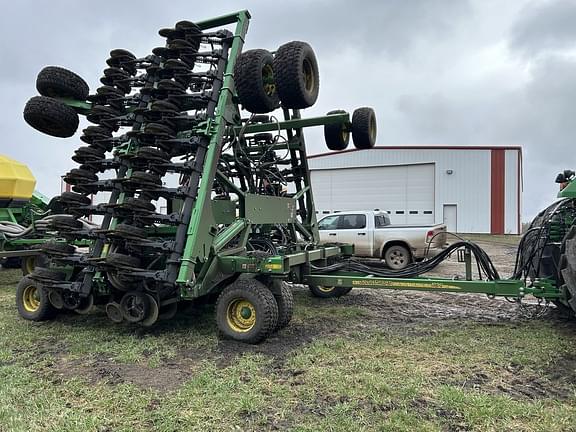 Image of John Deere 1890 equipment image 3