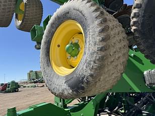 Main image John Deere 1890 11