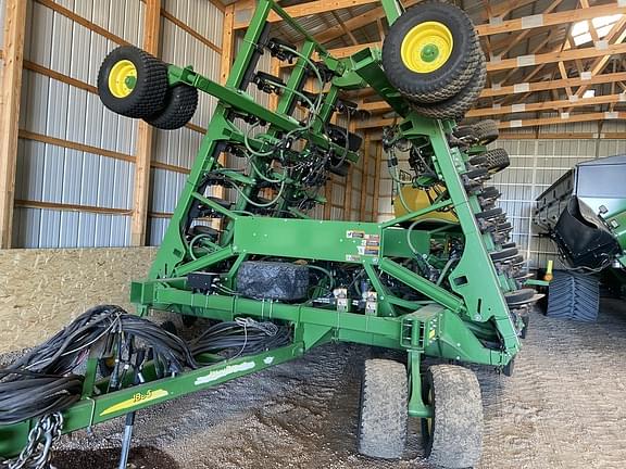 Image of John Deere 1895 equipment image 1