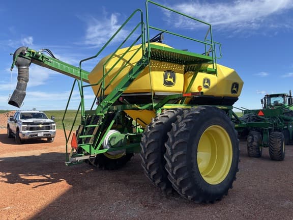 Image of John Deere 1895 equipment image 1