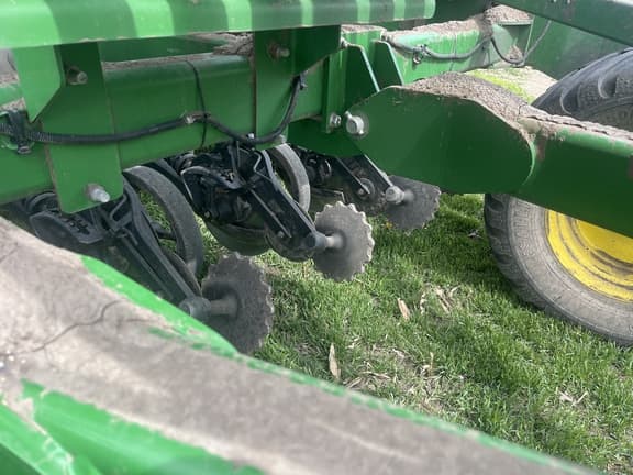 Image of John Deere 1895 equipment image 4