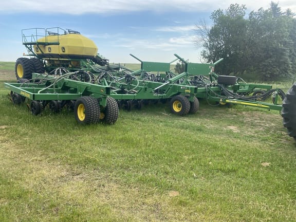 2019 John Deere 1895 Equipment Image0