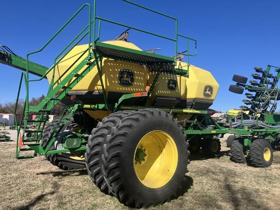 Image of John Deere 1910 equipment image 3