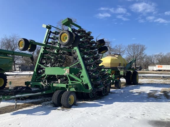 Image of John Deere 1910 Primary image