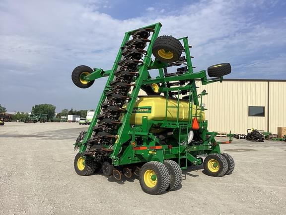 Image of John Deere 1990 equipment image 3