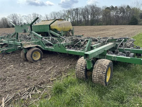 Image of John Deere 1990 equipment image 2