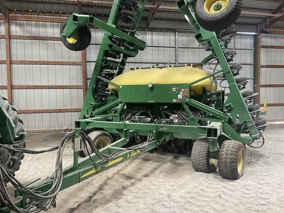 Image of John Deere 1990 equipment image 3