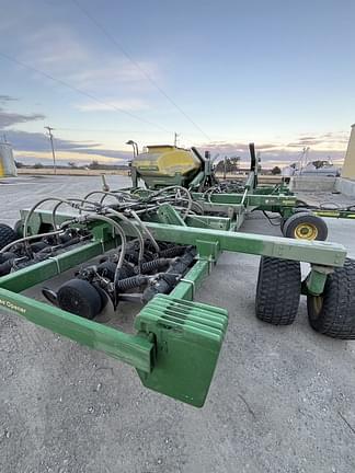Image of John Deere 1990 equipment image 2