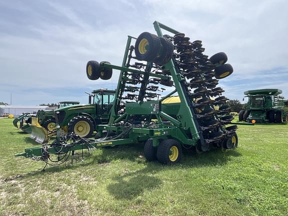Image of John Deere 1990 equipment image 2