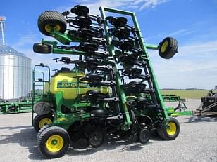 Main image John Deere 1990 6