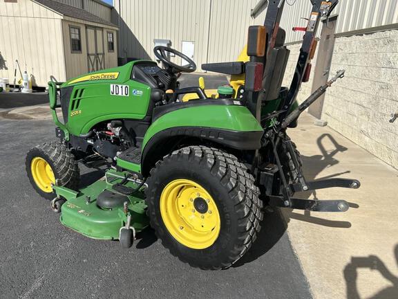 Image of John Deere 2025R equipment image 1