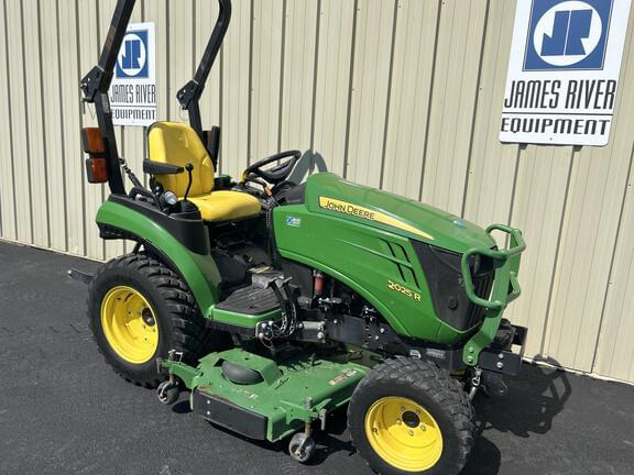 Image of John Deere 2025R equipment image 2
