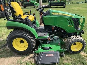 Main image John Deere 2025R 7