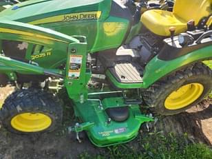 Main image John Deere 2025R 1