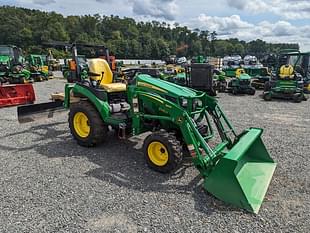 2019 John Deere 2025R Equipment Image0