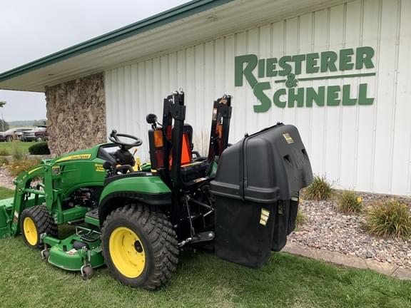 Image of John Deere 2025R equipment image 2