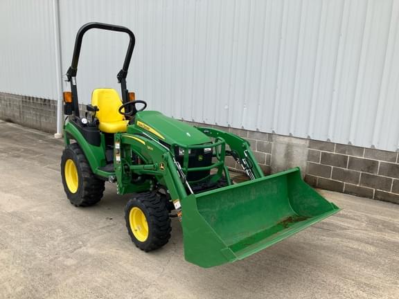 Image of John Deere 2025R Primary image