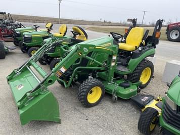 Main image John Deere 2025R