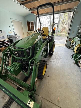 Image of John Deere 2025R Primary image