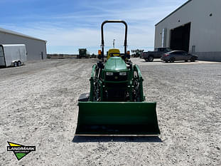 2019 John Deere 2025R Equipment Image0