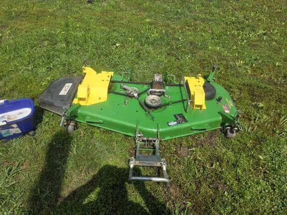 Image of John Deere 2025R equipment image 1
