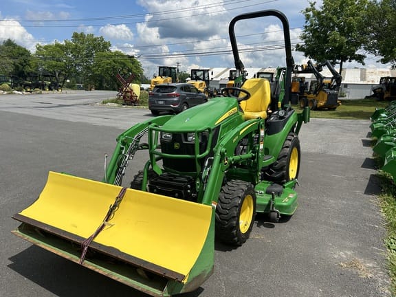 2019 John Deere 2025R Equipment Image0