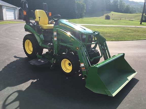 Image of John Deere 2025R equipment image 4