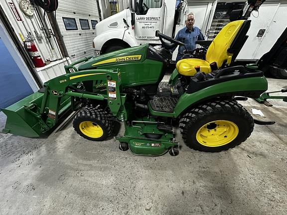 Image of John Deere 2025R Primary image