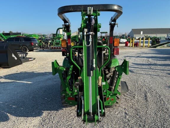 Image of John Deere 2025R equipment image 3