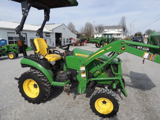 Image of John Deere 2025R equipment image 2
