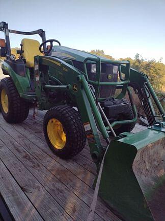 Image of John Deere 2025R equipment image 1