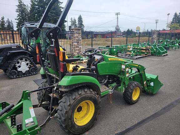 Image of John Deere 2025R equipment image 4