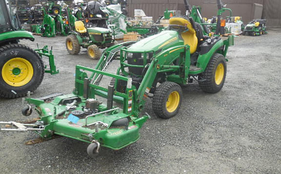 Image of John Deere 2025R Image 0
