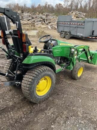 Main image John Deere 2025R