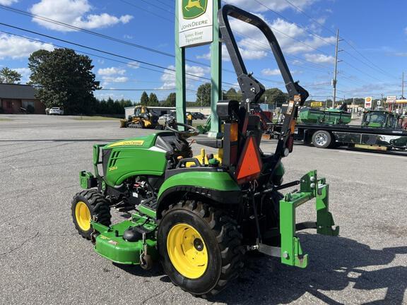 Image of John Deere 2025R equipment image 4