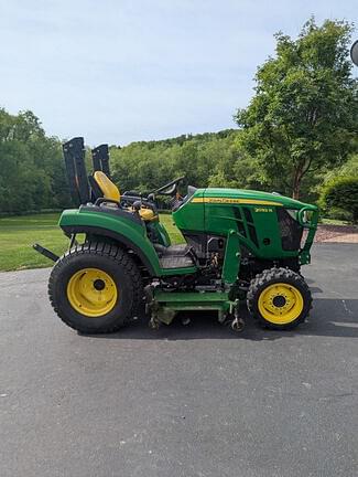 Image of John Deere 2032R Primary image