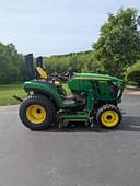 2019 John Deere 2032R Image