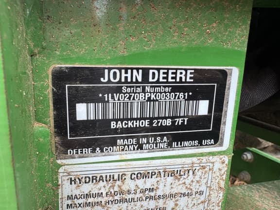 Image of John Deere 2032R equipment image 4