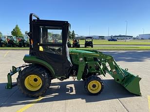 Main image John Deere 2032R 6