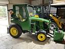 2019 John Deere 2032R Image