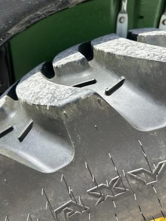 Image of John Deere 2032R equipment image 4