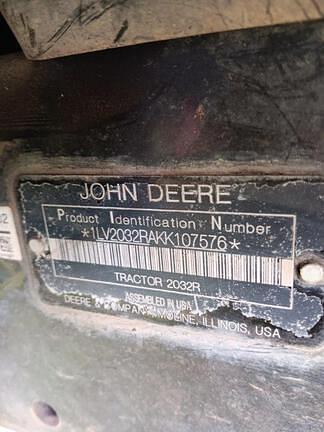 Image of John Deere 2032R equipment image 3