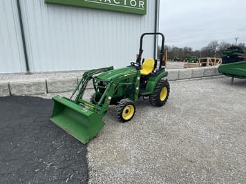 Main image John Deere 2032R