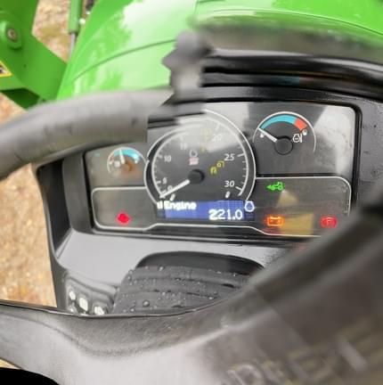 Image of John Deere 2038R equipment image 1