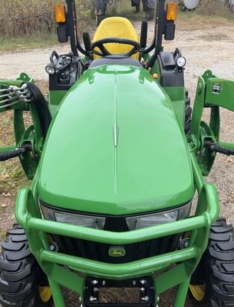 Image of John Deere 2038R equipment image 3