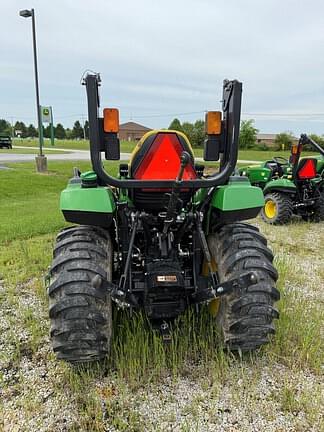 Image of John Deere 2038R equipment image 2