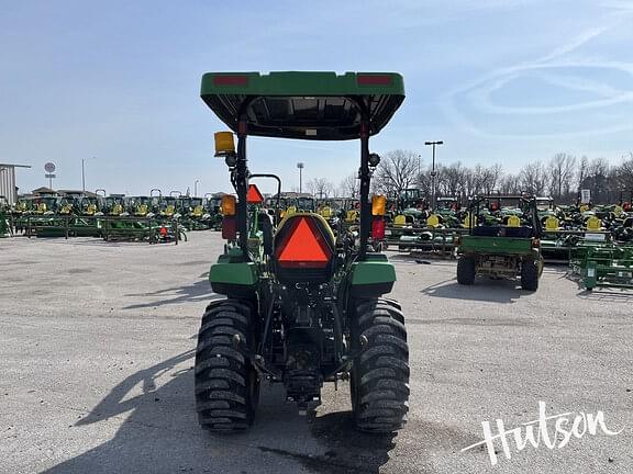 Image of John Deere 2038R equipment image 4