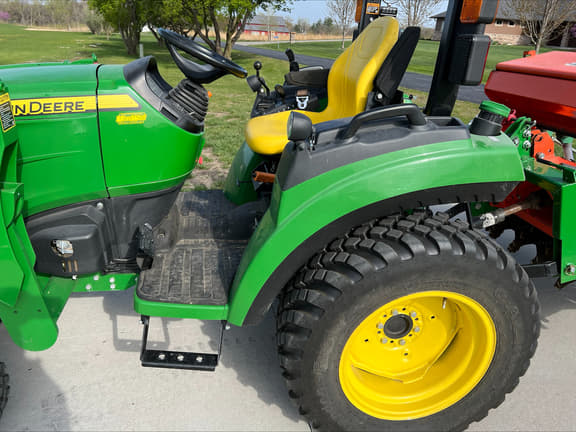 Image of John Deere 2038R Image 1